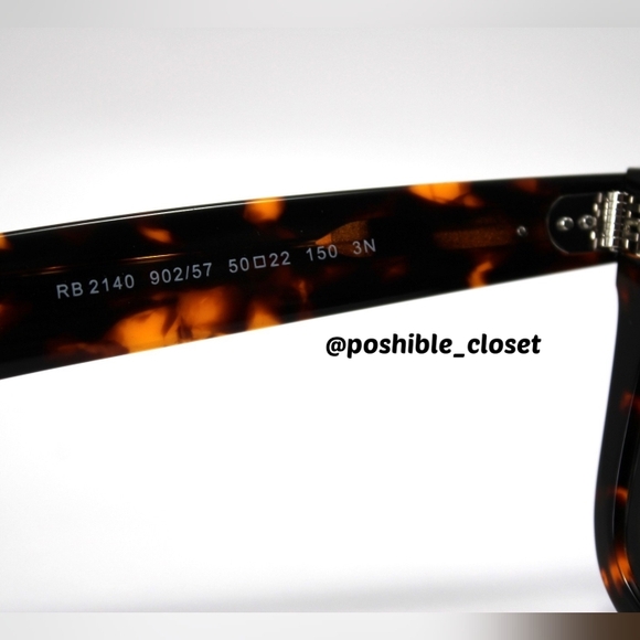 Model Display Ray-Ban RB2140 Wayfarer Tortoise Brown main image 14